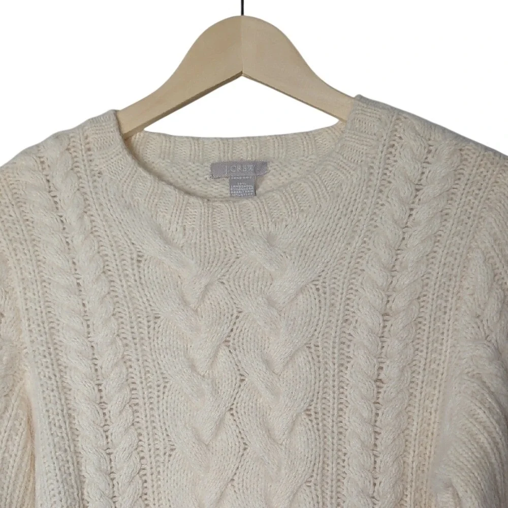 J. Crew Handknit Cozy Cream Cable Knit Sweater Wool‎ Angora Quiet Luxury Small